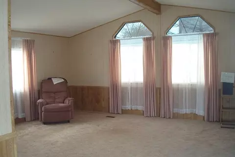 701 E Pine Ave #179, Lompoc, CA 93436 photo 2