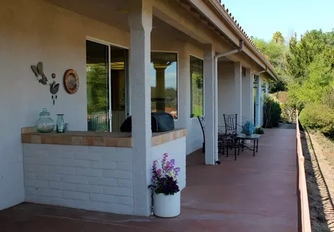 621 Hillside Dr, Solvang, CA 93463 photo 3