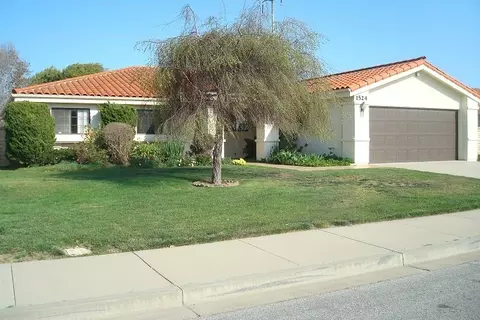 1524 N E St, Lompoc, CA 93436 photo 1