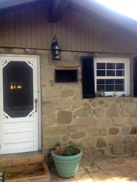 442 Burnham Rd, Oak View, CA 93022 photo 4