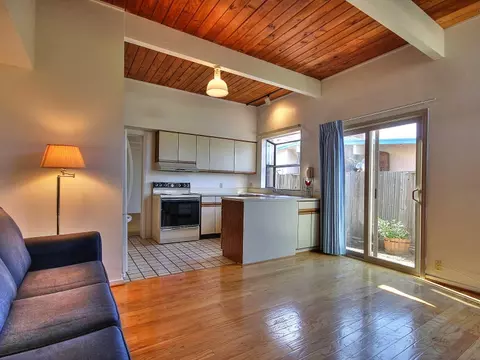 119 Cardinal Ave, Goleta, CA 93117 photo 2