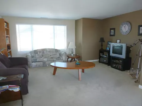 3805 Cassini Cir #2, Lompoc, CA 93436 photo 2