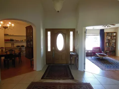 1211 Harris Dr, Lompoc, CA 93436 photo 2