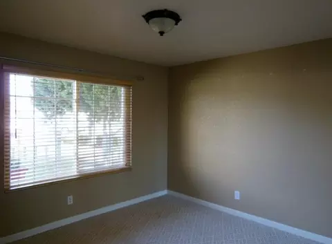 625 N 9th St, Lompoc, CA 93436 photo 6