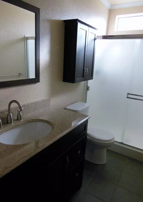 625 N 9th St, Lompoc, CA 93436 photo 5
