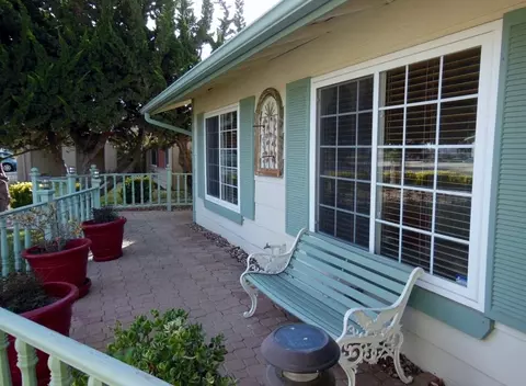625 N 9th St, Lompoc, CA 93436 photo 2