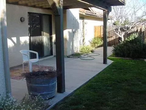 501 Crosby Dr, Lompoc, CA 93436 photo 3