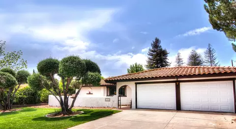 1203 Daly Rd, Ojai, CA 93023 photo 2