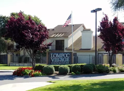 45 Village Circle Dr, Lompoc, CA 93436 photo 2