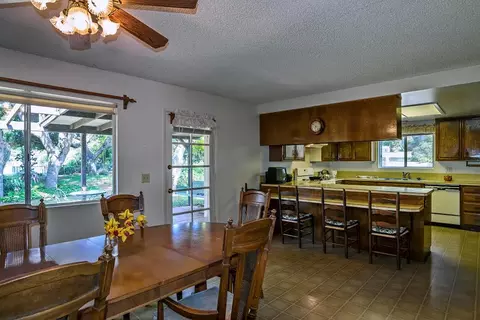 241 Toro Canyon Rd, Carpinteria, CA 93013 photo 3