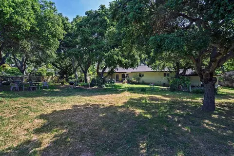 241 Toro Canyon Rd, Carpinteria, CA 93013 photo 4