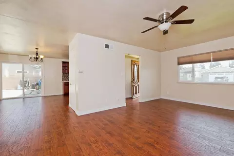 3473 Corby Ave, Camarillo, CA 93010 photo 4