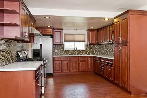 3473 Corby Ave, Camarillo, CA 93010 photo 6