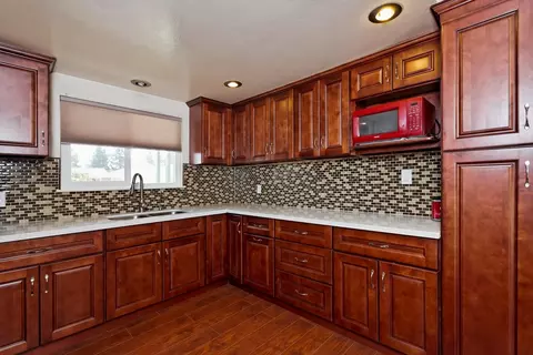 3473 Corby Ave, Camarillo, CA 93010 photo 8