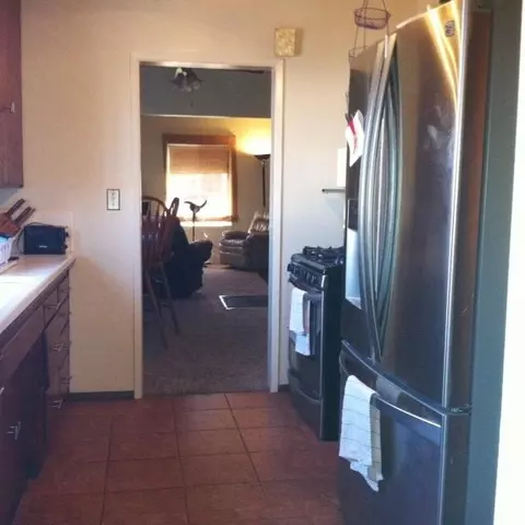 237 N D St, Lompoc, CA 93436 photo 3