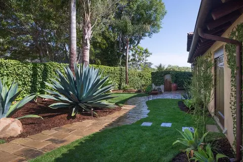 244 Toro Canyon Rd, Carpinteria, CA 93013 photo 3