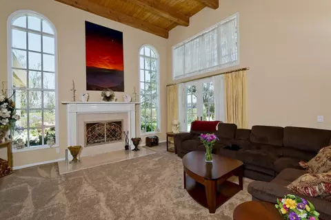 662 Corte De Quintero, Camarillo, CA 93010 photo 5