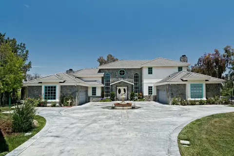 662 Corte De Quintero, Camarillo, CA 93010 photo 1