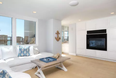 681 Mandalay Beach Rd, Oxnard, CA 93035 photo 19
