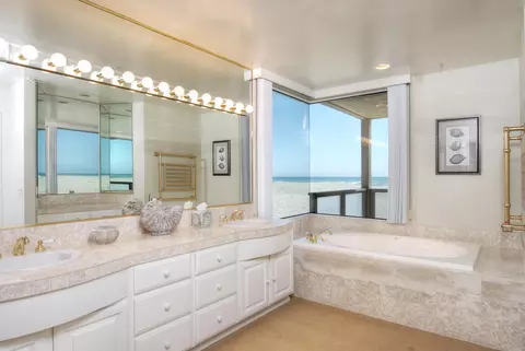 681 Mandalay Beach Rd, Oxnard, CA 93035 photo 30