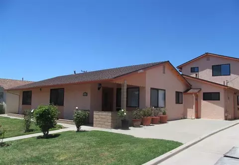 1309 E Walnut Ave, Lompoc, CA 93436 photo 1