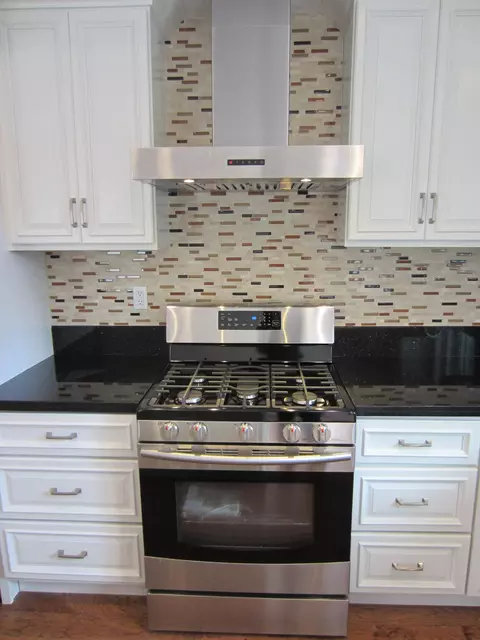 5481 Granada Way, Carpinteria, CA 93013 photo 6