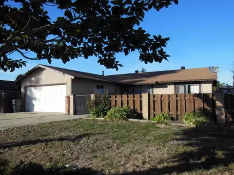 1013 E Barton Ave, Lompoc, CA 93436 photo 1