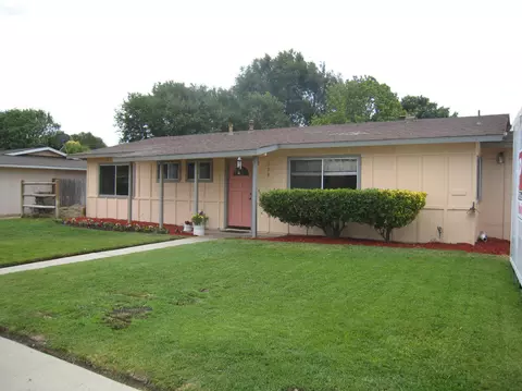 338 2nd St, Buellton, CA 93427 photo 2