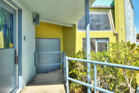 5345 Beachcomber St, Oxnard, CA 93035 photo 2