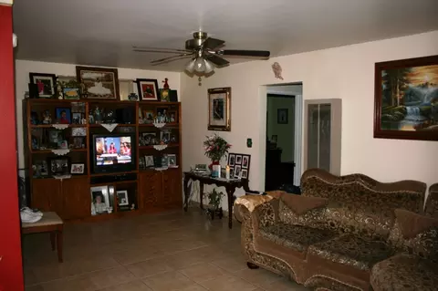 712 Drown Ave, Ojai, CA 93023 photo 2