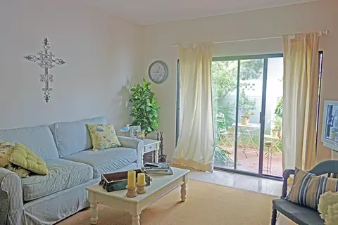 4515 Carpinteria Ave #E, Carpinteria, CA 93013 photo 2