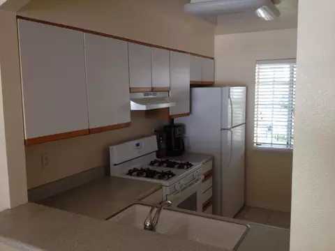 4692 Carpinteria Ave #8, Carpinteria, CA 93013 photo 5