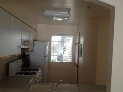 4692 Carpinteria Ave #8, Carpinteria, CA 93013 photo 4
