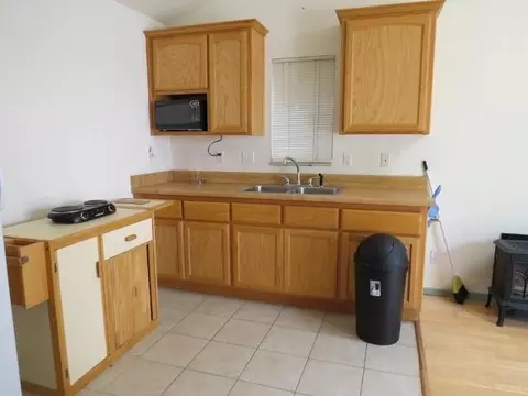 226 S O St, Lompoc, CA 93436 photo 10