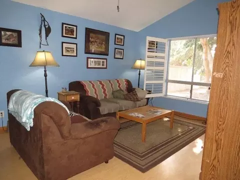 226 S O St, Lompoc, CA 93436 photo 2