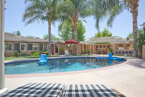 22505 Decoro Dr, Santa Clarita, CA 91350 photo 23