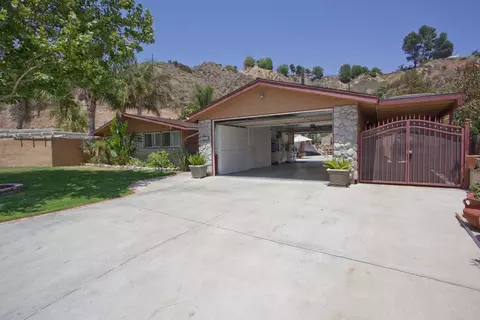 22505 Decoro Dr, Santa Clarita, CA 91350 photo 33