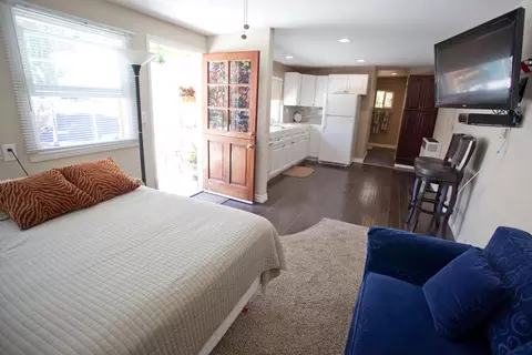 22505 Decoro Dr, Santa Clarita, CA 91350 photo 26