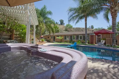 22505 Decoro Dr, Santa Clarita, CA 91350 photo 22