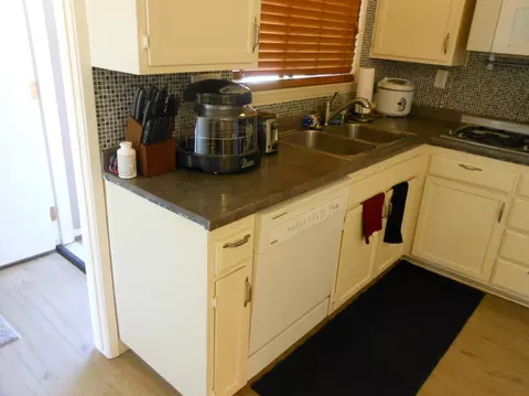 1313 N 1st Pl, Lompoc, CA 93436 photo 2