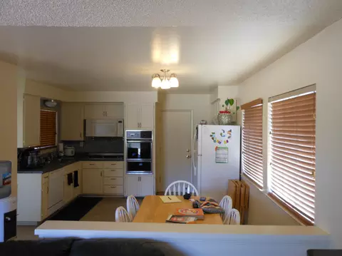 1313 N 1st Pl, Lompoc, CA 93436 photo 6
