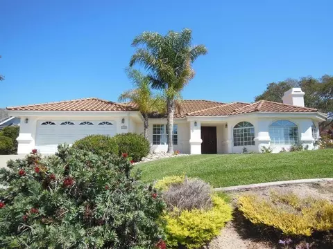 1245 Craig Dr, Lompoc, CA 93436 photo 2