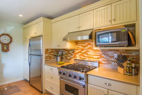 4767 Sterling Way, Carpinteria, CA 93013 photo 15