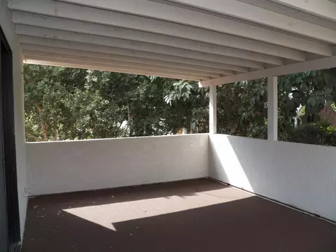 809 Bath St, Santa Barbara, CA 93101 photo 16