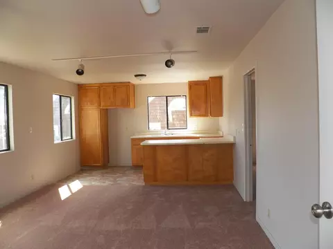 809 Bath St, Santa Barbara, CA 93101 photo 12