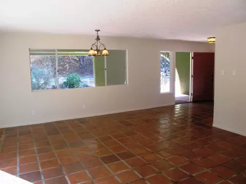 80 High St, Oak View, CA 93022 photo 6