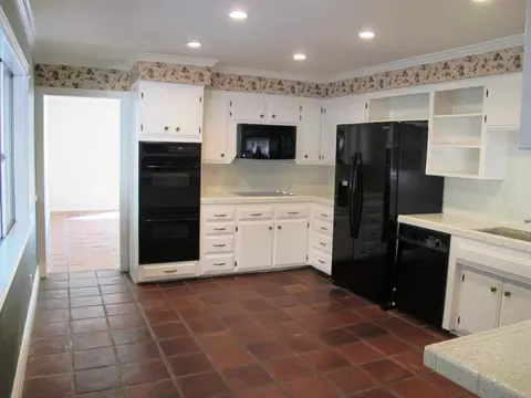80 High St, Oak View, CA 93022 photo 11