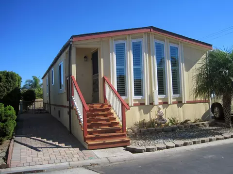 3950 Via Real #2, Carpinteria, CA 93013 photo 2