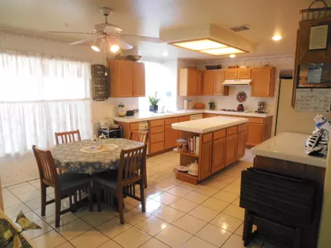 2621 Upper Bay Dr, Oxnard, CA 93036 photo 11