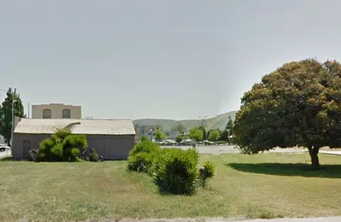 118 S J St, Lompoc, CA 93436 photo 1